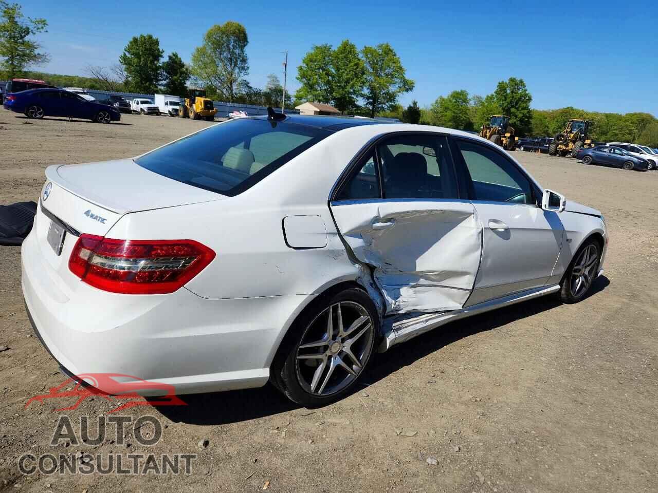 MERCEDES-BENZ E-CLASS 2012 - WDDHF8JB9CA655262