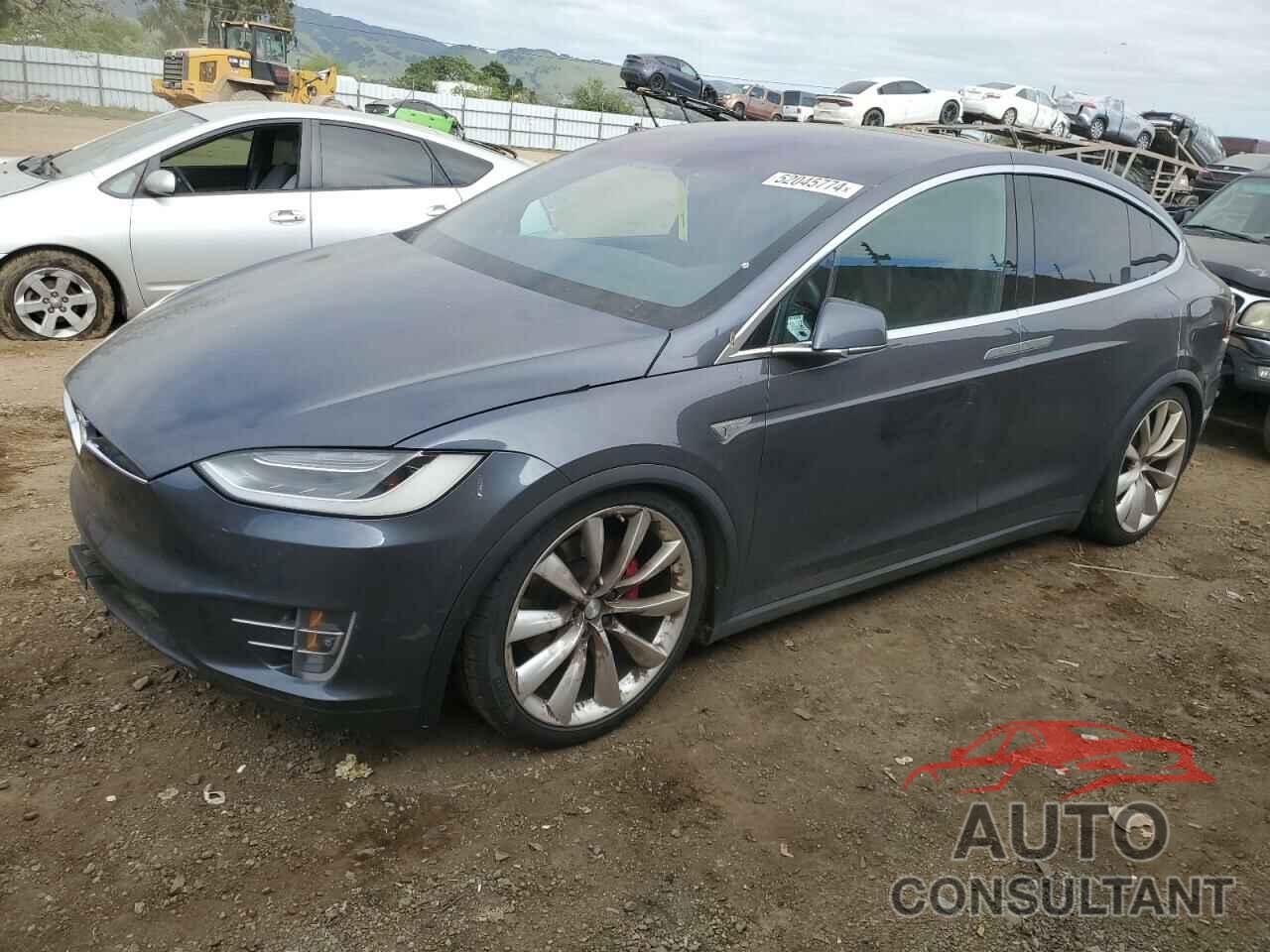 TESLA MODEL X 2016 - 5YJXCAE40GFS00802