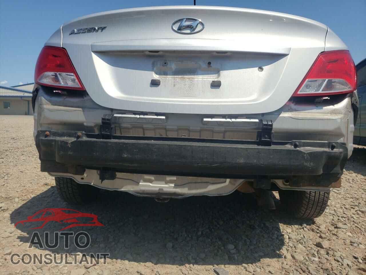 HYUNDAI ACCENT 2017 - KMHCT4AE2HU240656