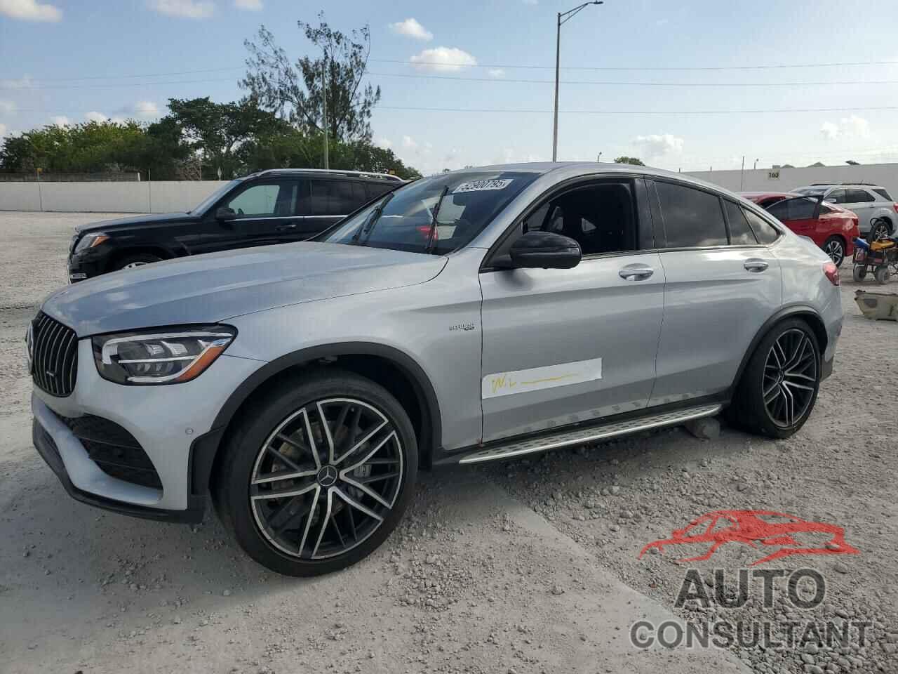 MERCEDES-BENZ GLC-CLASS 2022 - W1N0J6EB6NG056431
