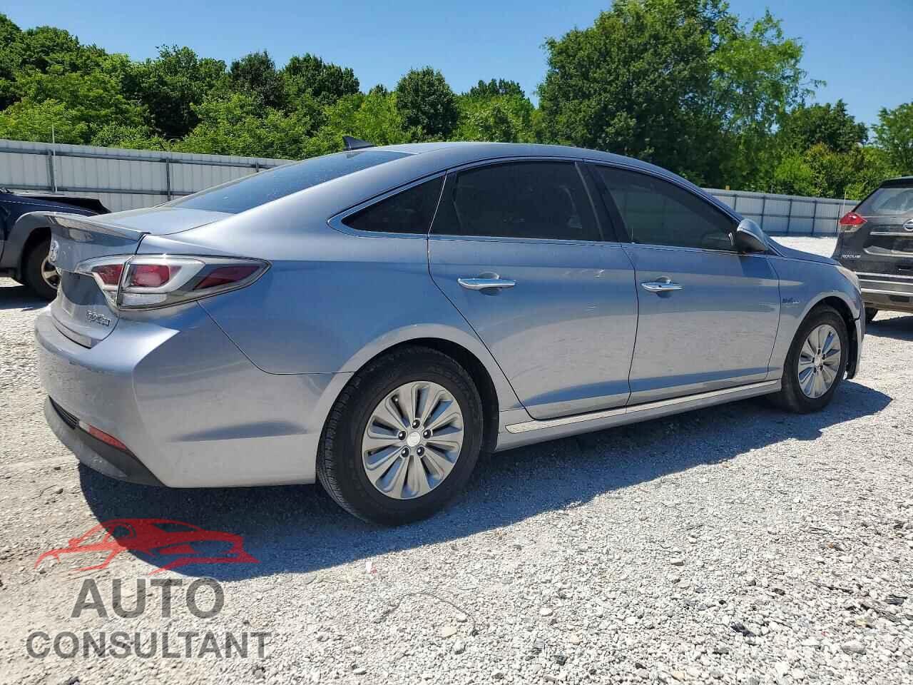 HYUNDAI SONATA 2016 - KMHE24L18GA036806