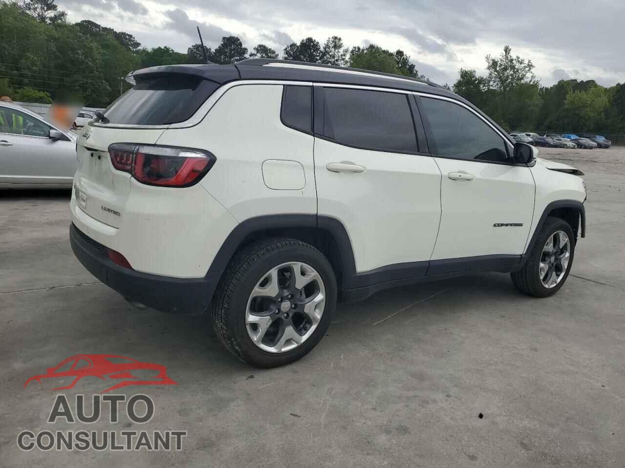 JEEP COMPASS 2018 - 3C4NJDCB3JT234337