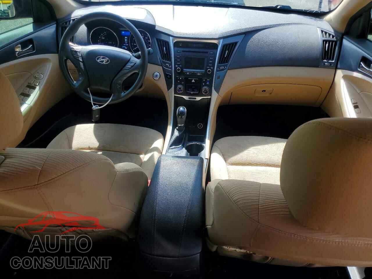 HYUNDAI SONATA 2015 - KMHEC4A49FA131979