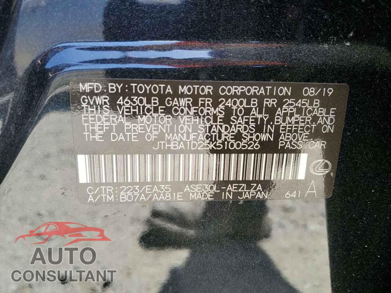 LEXUS IS 2019 - JTHBA1D25K5100526