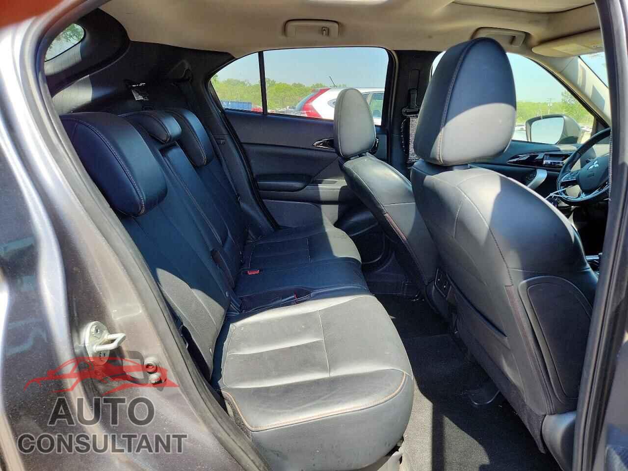 MITSUBISHI ECLIPSE 2019 - JA4AT5AA2KZ021229