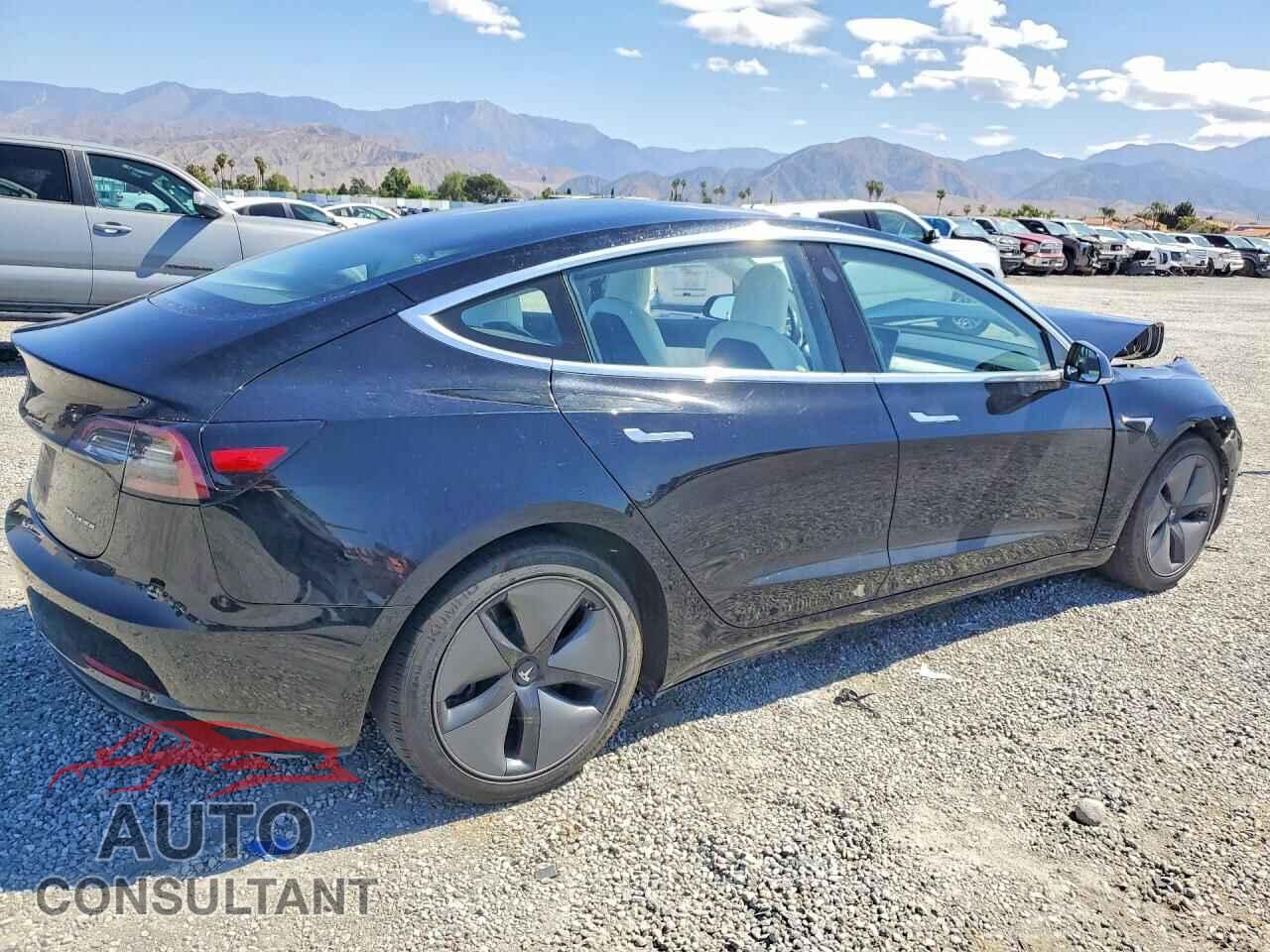 TESLA MODEL 3 2018 - 5YJ3E1EB4JF085801