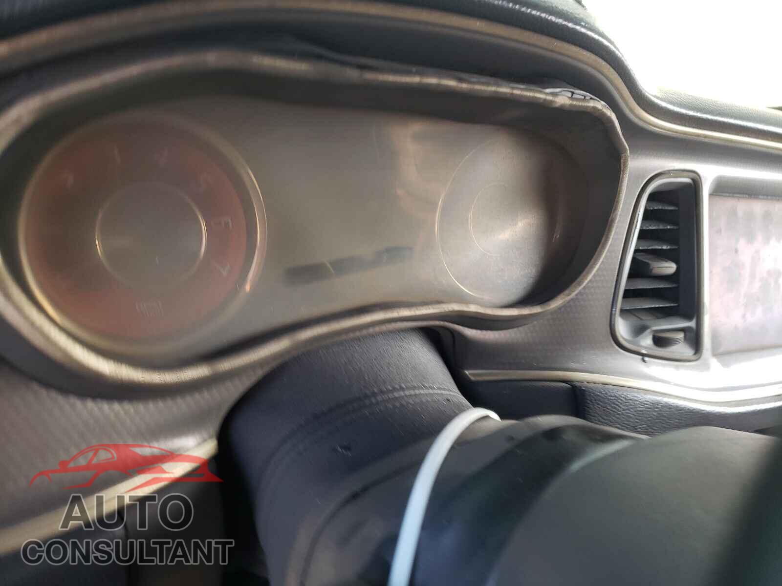 DODGE CHALLENGER 2018 - 2C3CDZC92JH342700