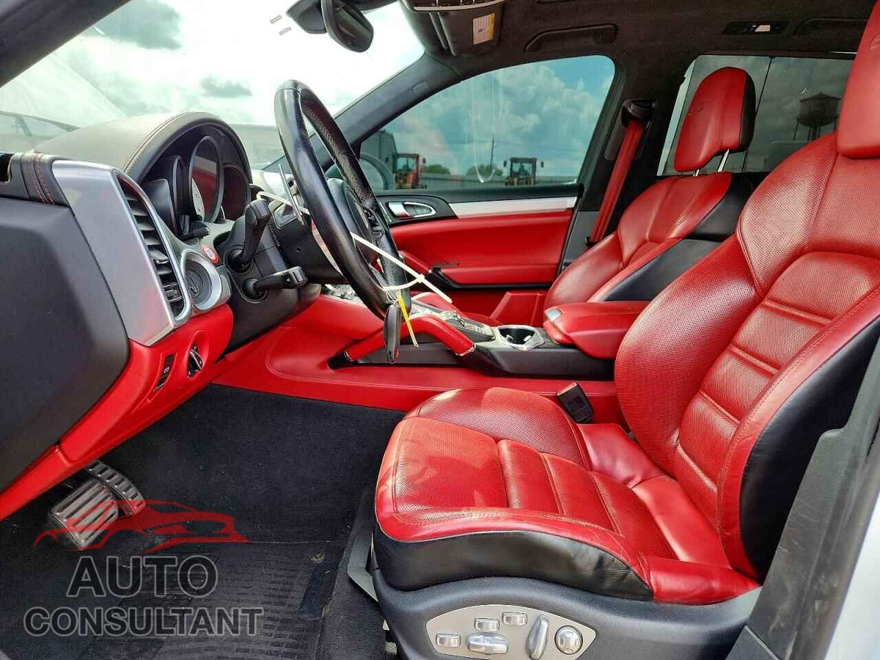 PORSCHE CAYENNE 2016 - WP1AD2A20GLA77835