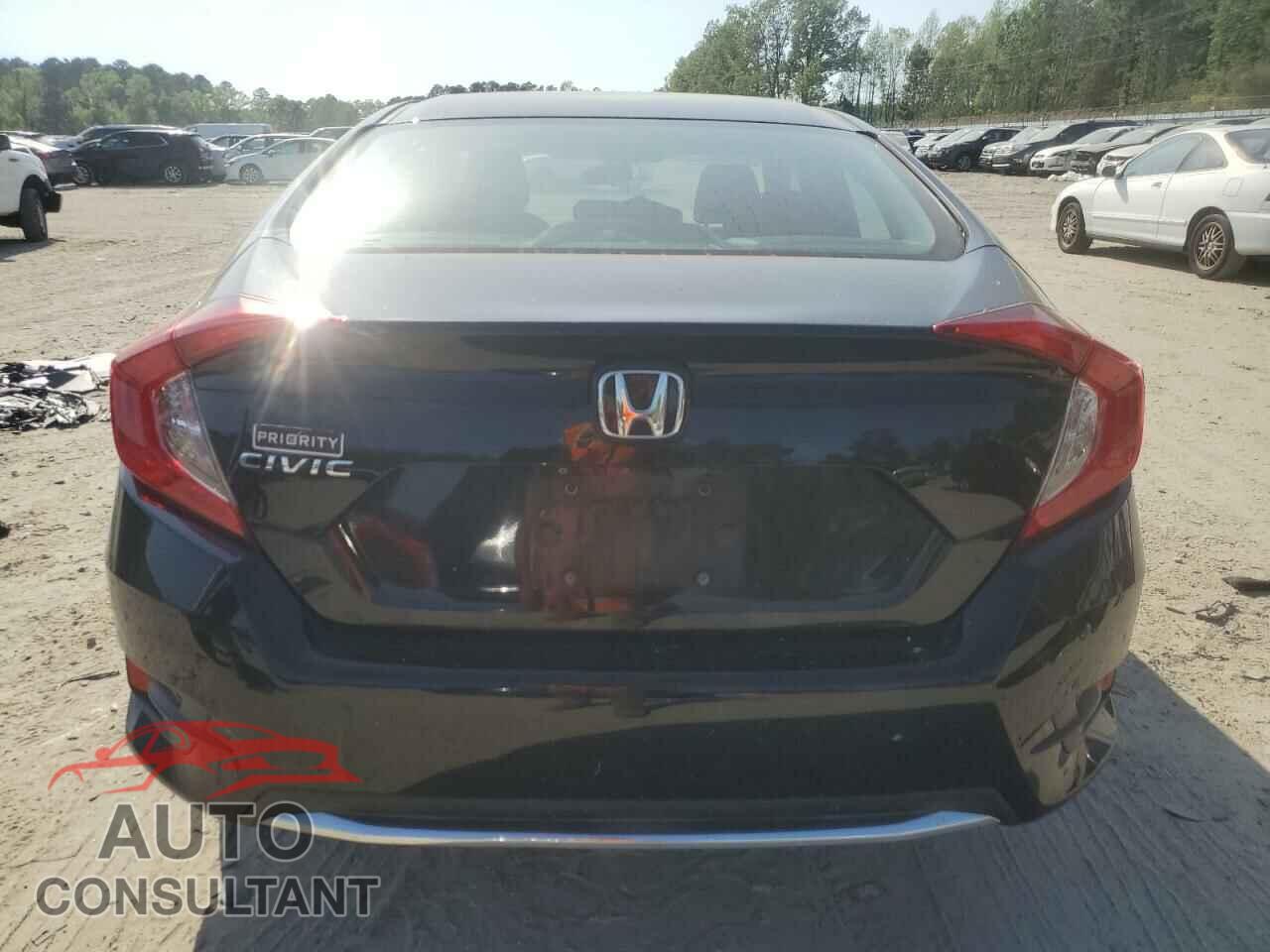 HONDA CIVIC 2019 - 2HGFC2F64KH603221