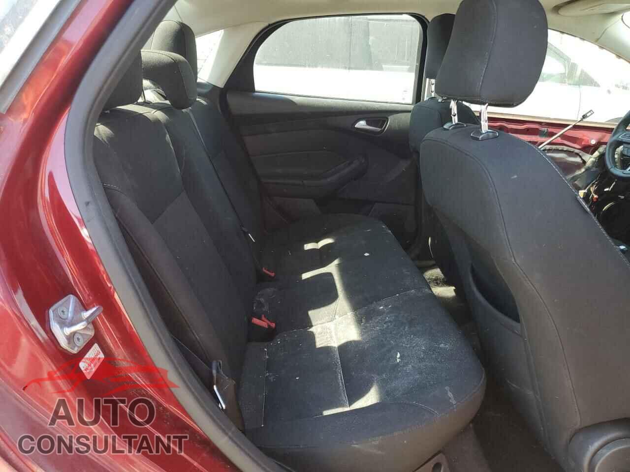 FORD FOCUS 2016 - 1FADP3F29GL351608