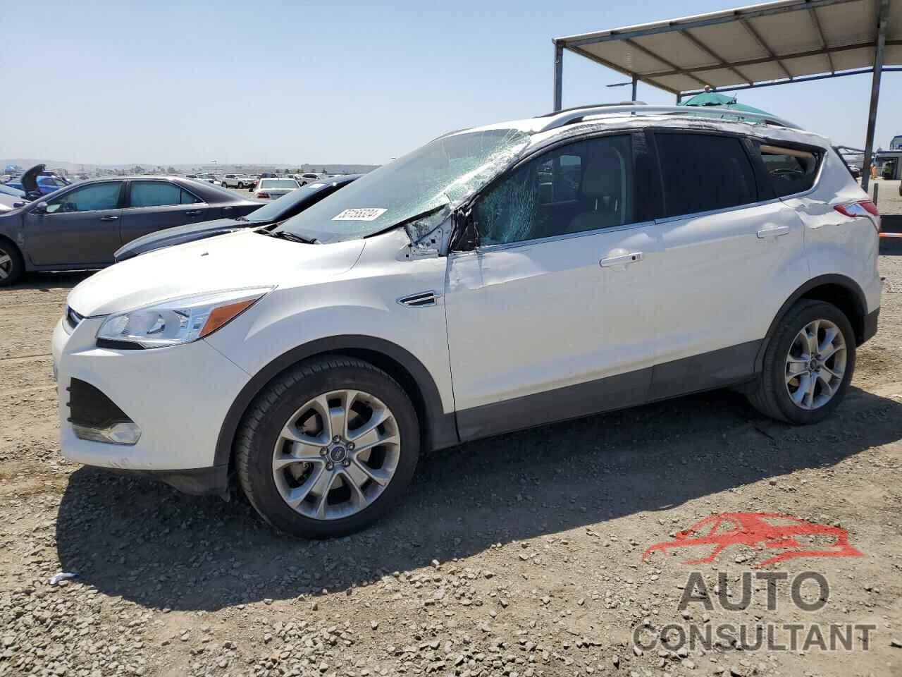 FORD ESCAPE 2016 - 1FMCU9J97GUA14527