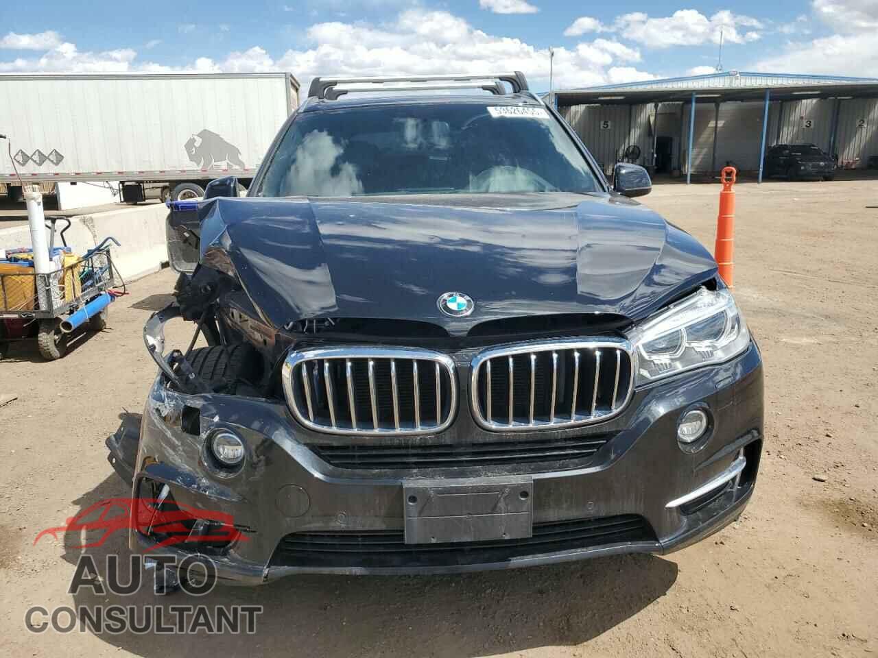 BMW X5 2017 - 5UXKR0C38H0X77640