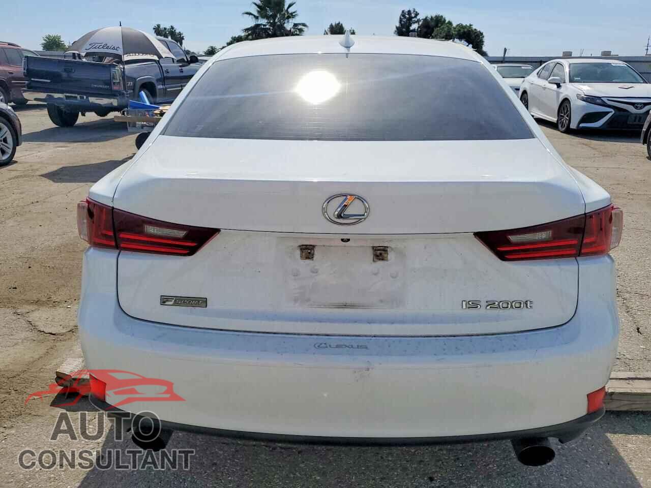 LEXUS IS 2016 - JTHBA1D28G5023772