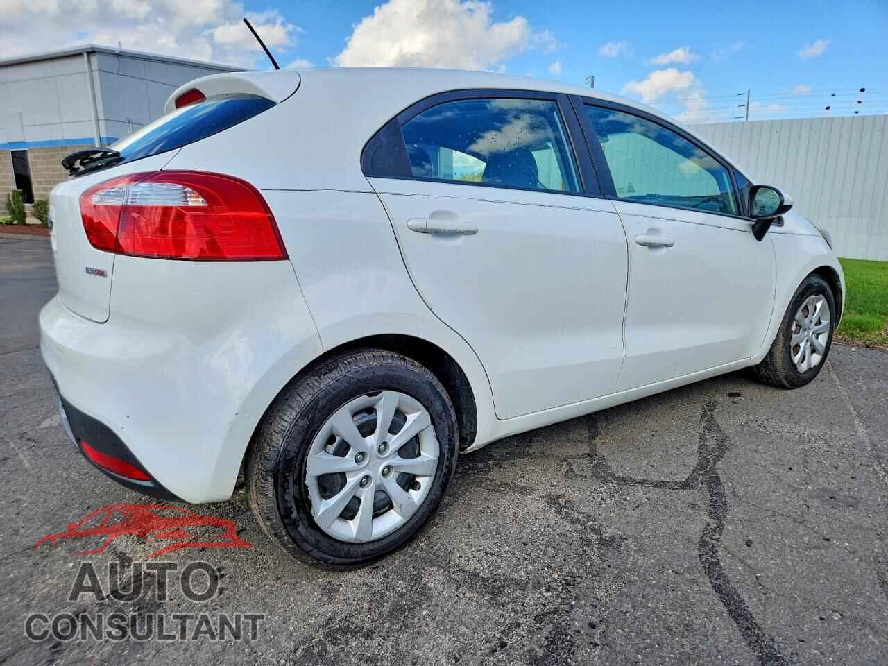 KIA RIO 2013 - KNADN5A33D6235582
