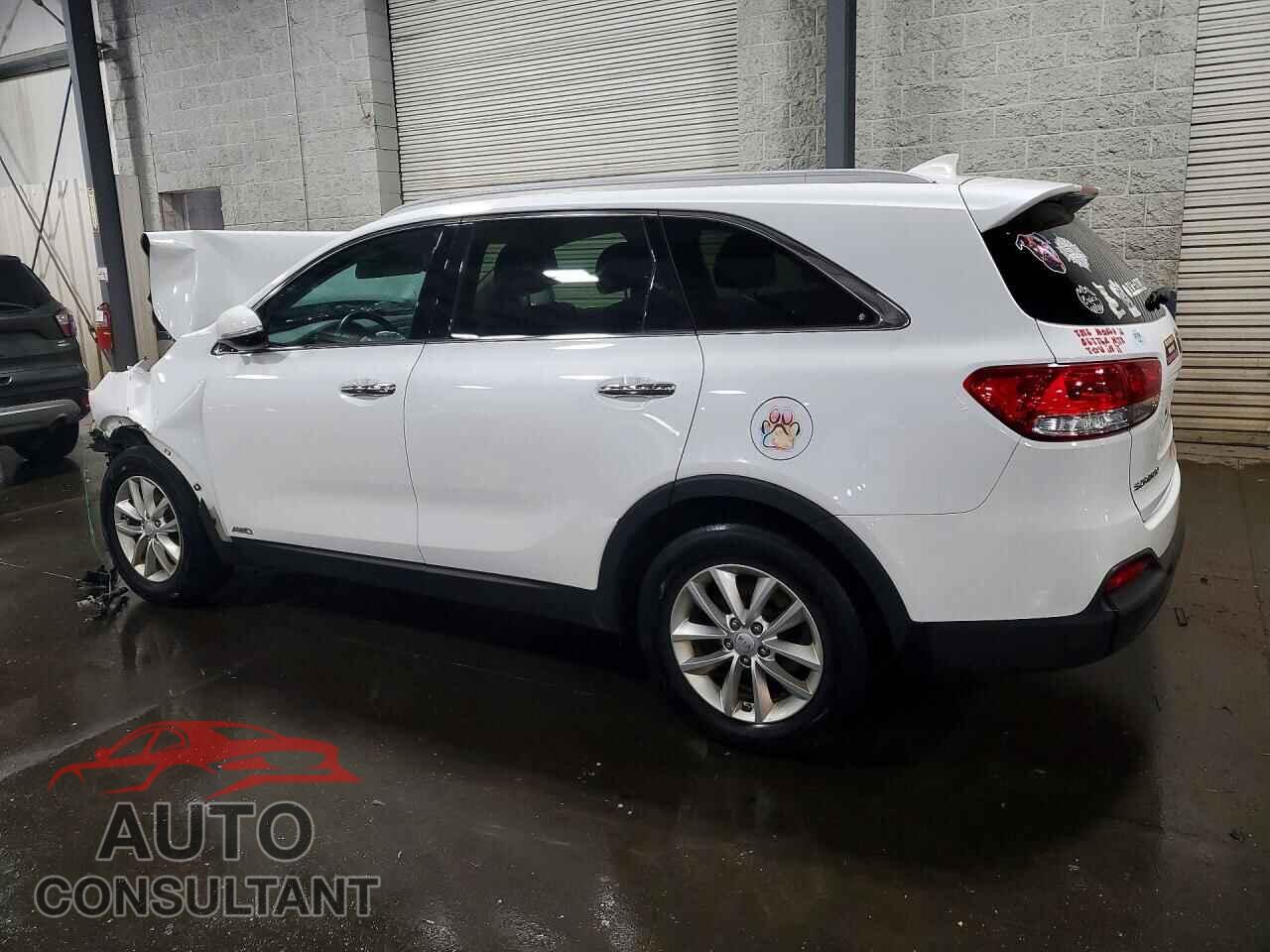 KIA SORENTO 2017 - 5XYPGDA30HG230685
