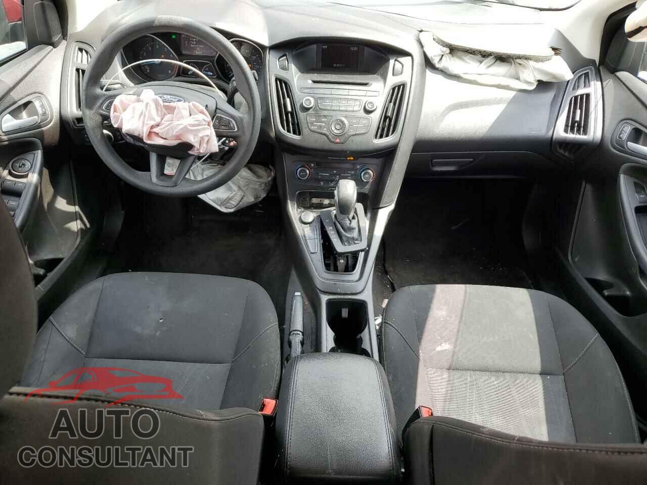 FORD FOCUS 2017 - 1FADP3FE1HL296227