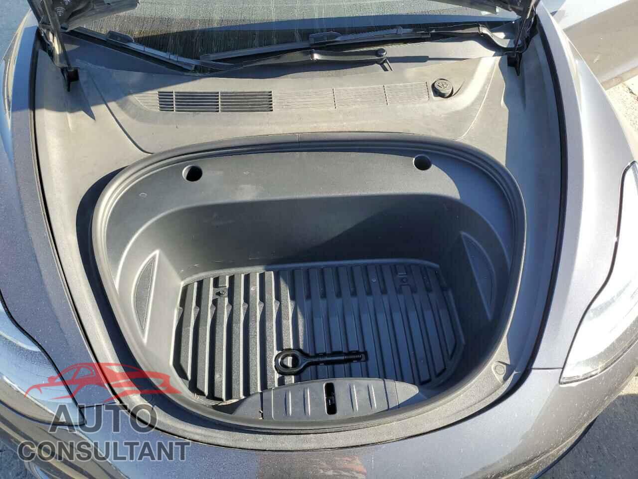 TESLA MODEL 3 2023 - 5YJ3E1EA1PF638310