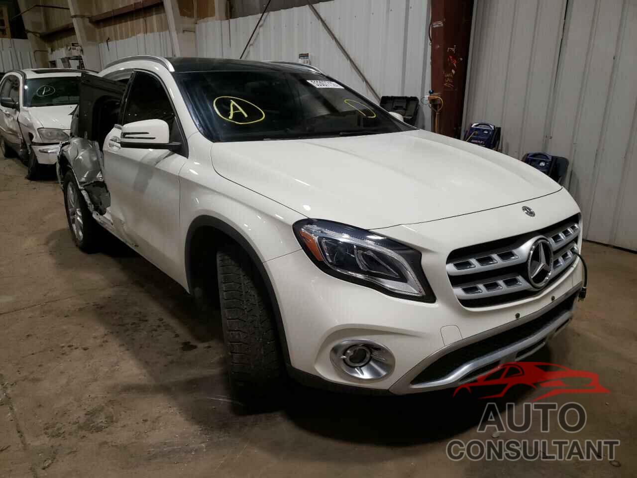 MERCEDES-BENZ GLA-CLASS 2018 - WDCTG4GB3JJ468477