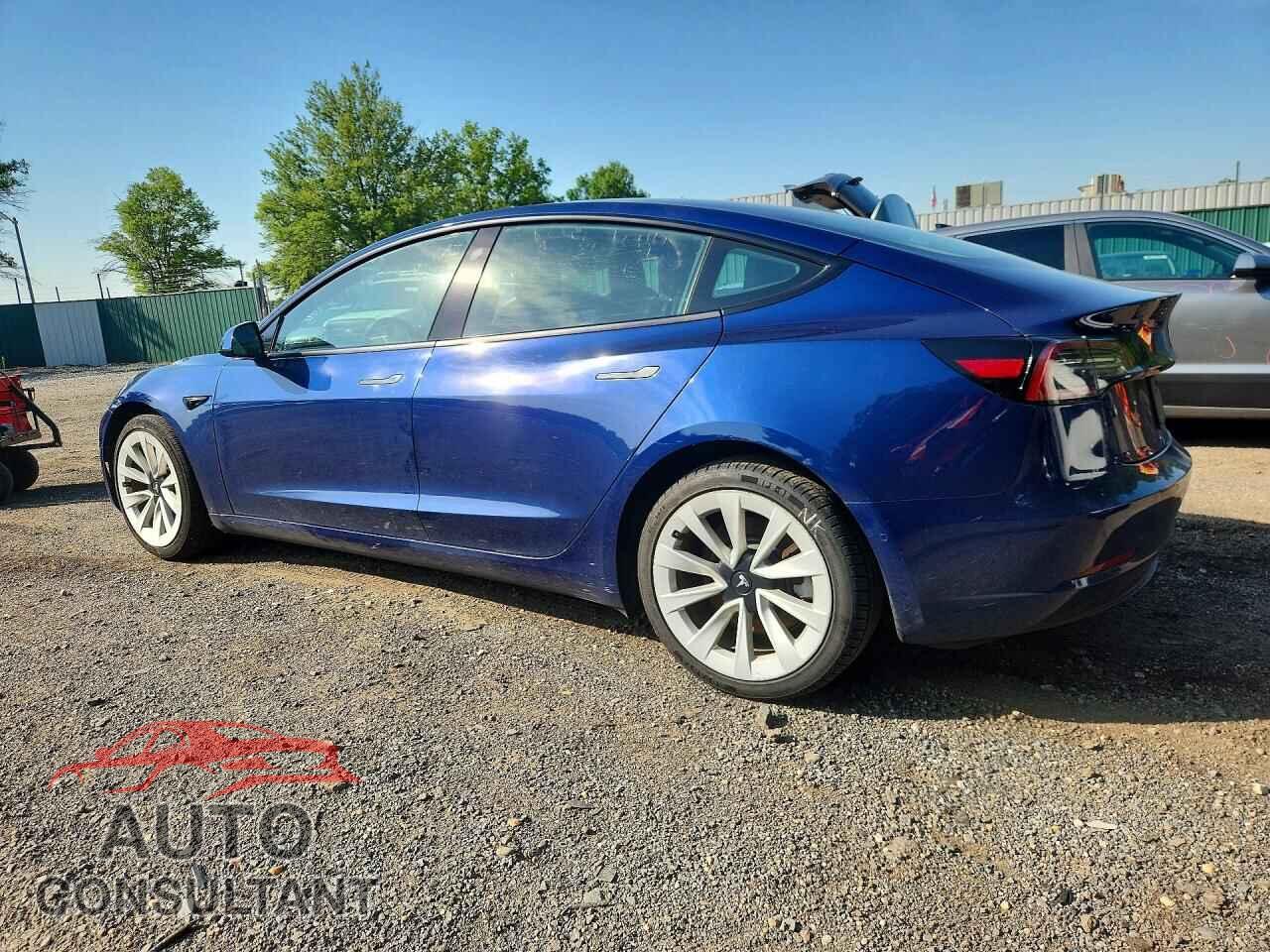 TESLA MODEL 3 2022 - 5YJ3E1EA5NF372593