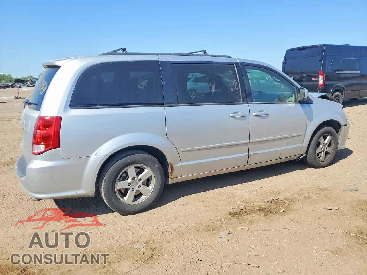 DODGE CARAVAN 2011 - 2D4RN3DG2BR656505