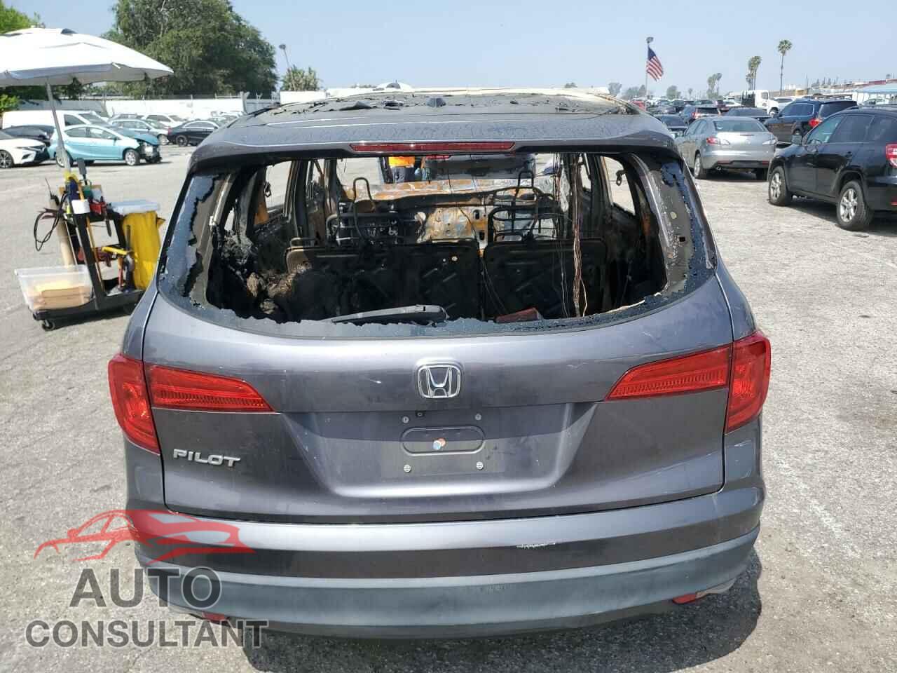 HONDA PILOT 2017 - 5FNYF5H36HB021753