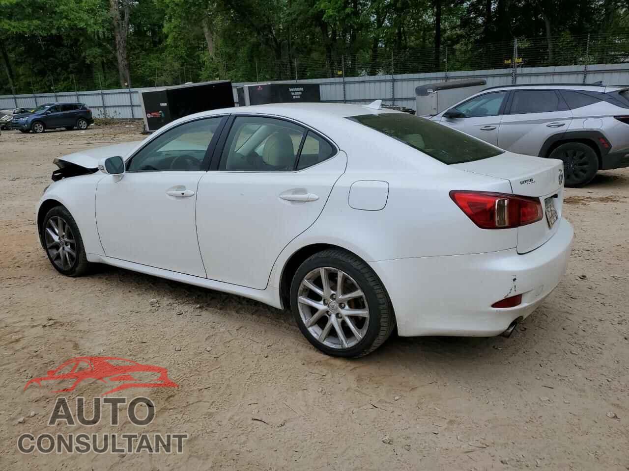LEXUS IS 2013 - JTHCF5C24D5063339