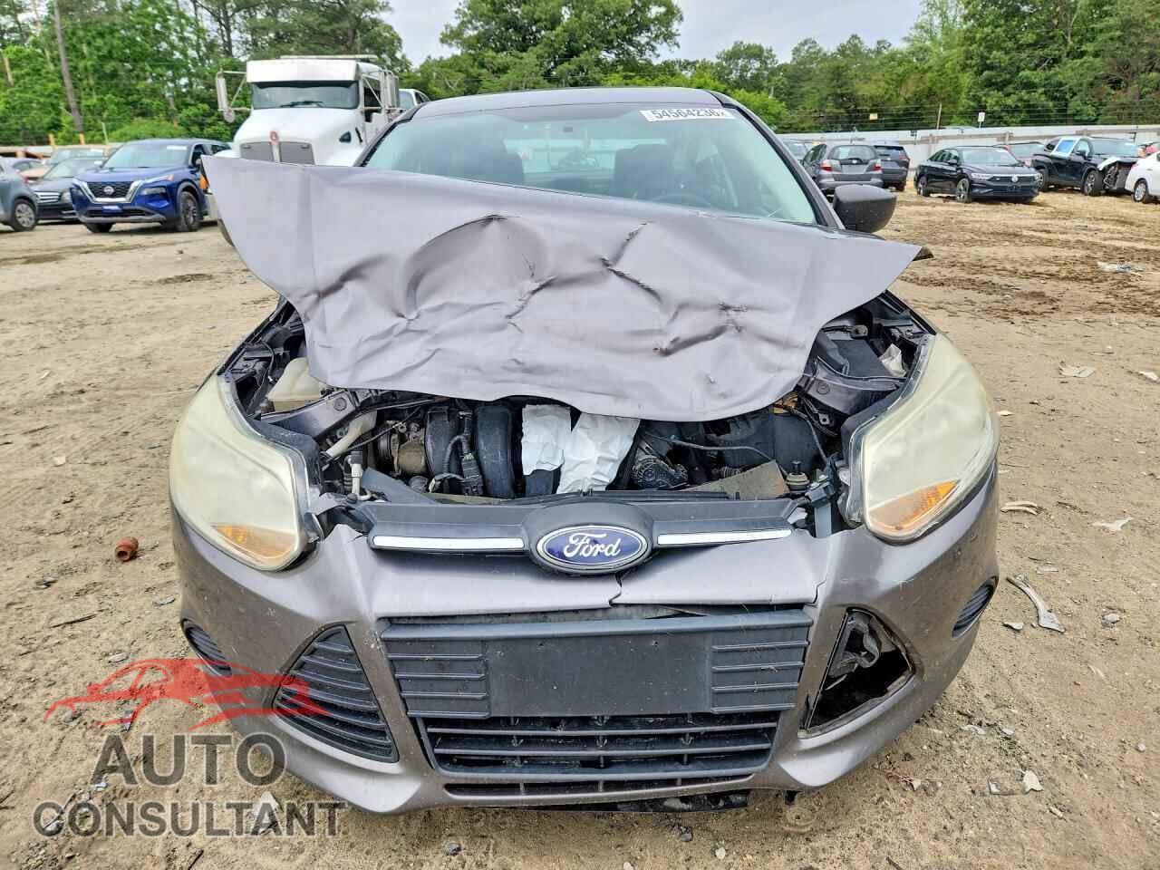 FORD FOCUS 2014 - 1FADP3E29EL177201