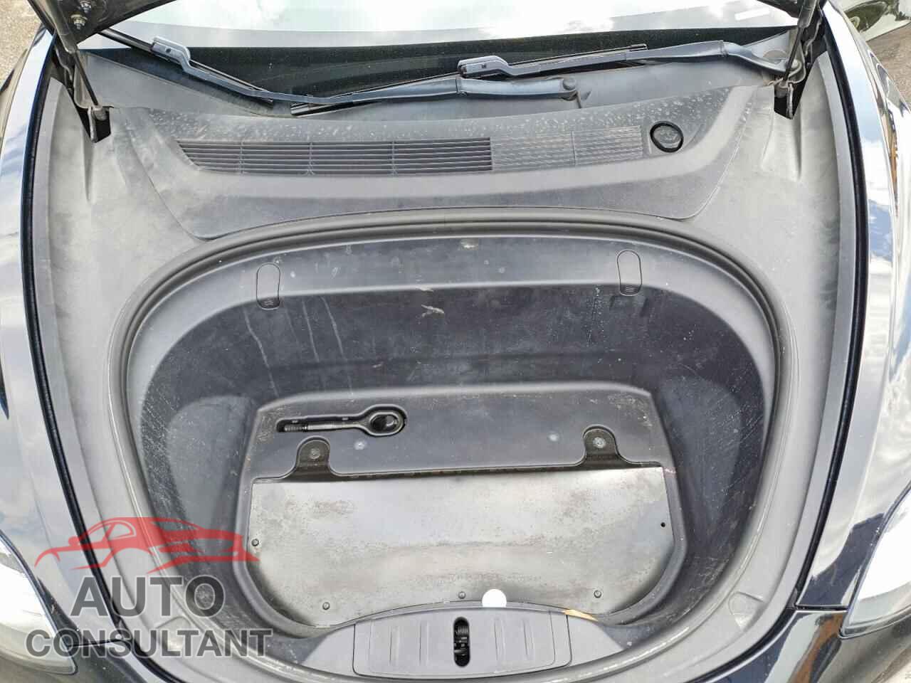 TESLA MODEL 3 2019 - 5YJ3E1EA9KF313445