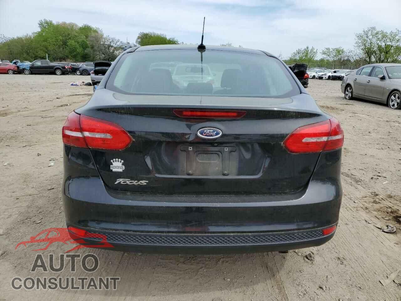FORD FOCUS 2015 - 1FADP3E22FL354799