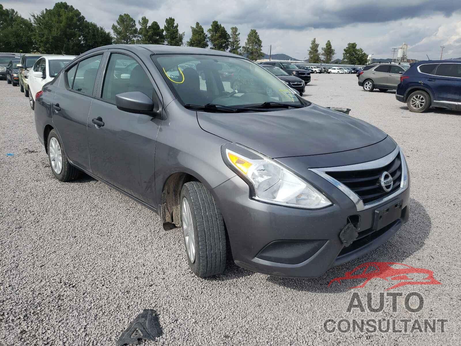 NISSAN VERSA 2017 - 3N1CN7AP7HL887956