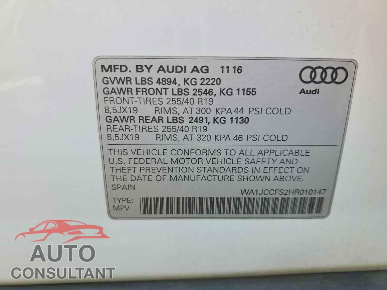AUDI Q3 2017 - WA1JCCFS2HR010147