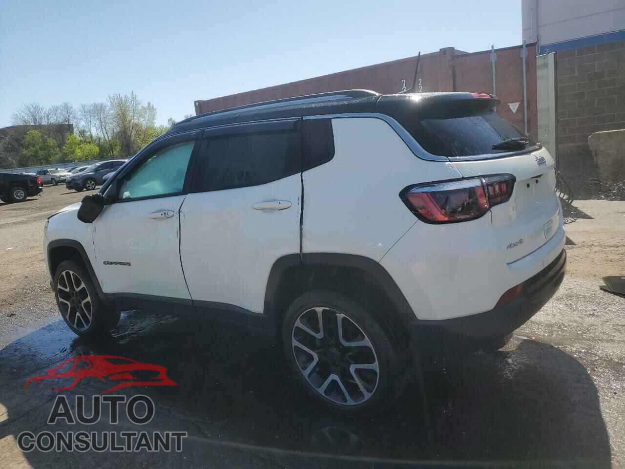 JEEP COMPASS 2018 - 3C4NJDCB9JT458227