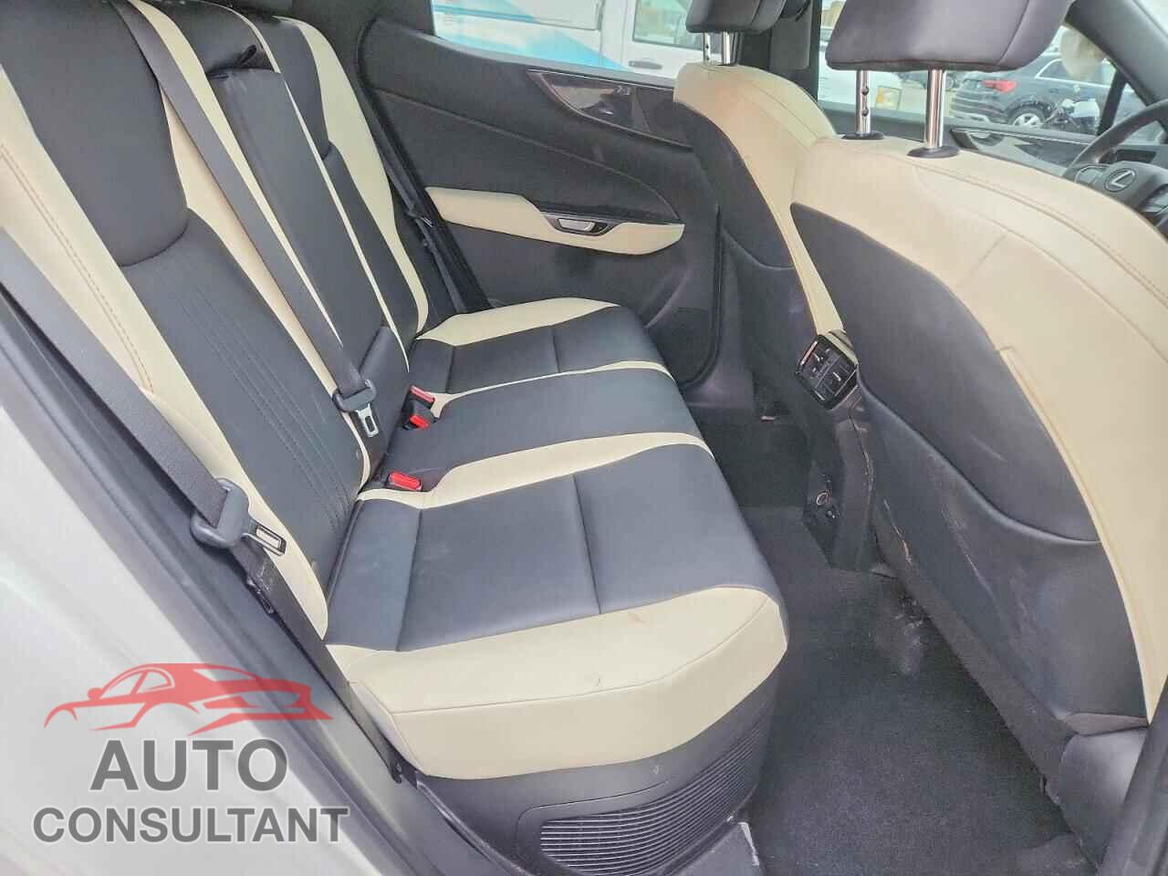 LEXUS NX 2023 - 2T2GKCEZ7PC010652