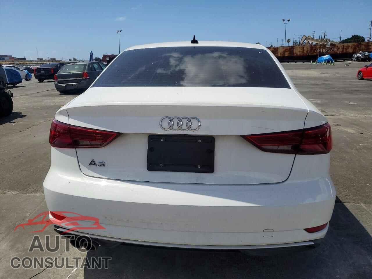 AUDI A3 2019 - WAUAUGFF0K1012124