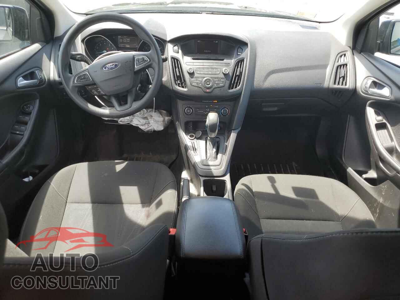 FORD FOCUS 2017 - 1FADP3K25HL234180