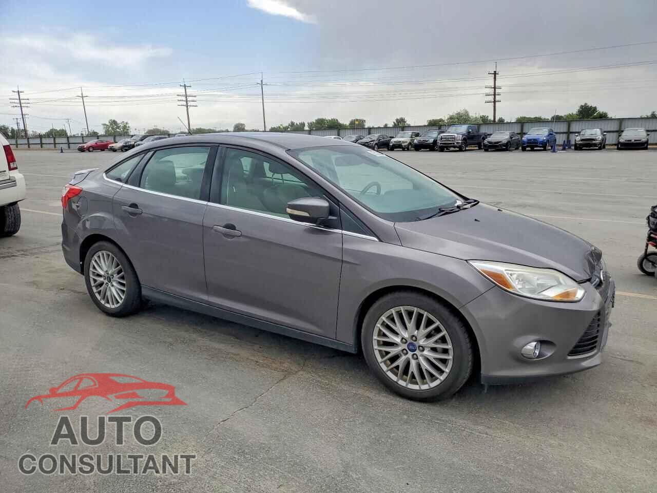 FORD FOCUS 2012 - 1FAHP3H21CL291025