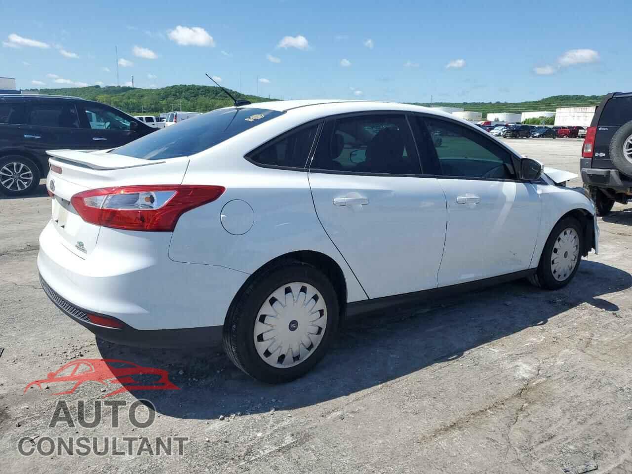 FORD FOCUS 2013 - 1FADP3F27DL313211