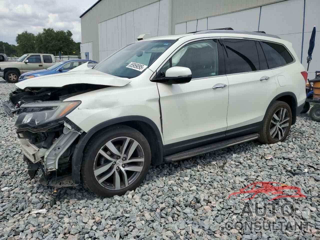 HONDA PILOT 2017 - 5FNYF6H99HB090155
