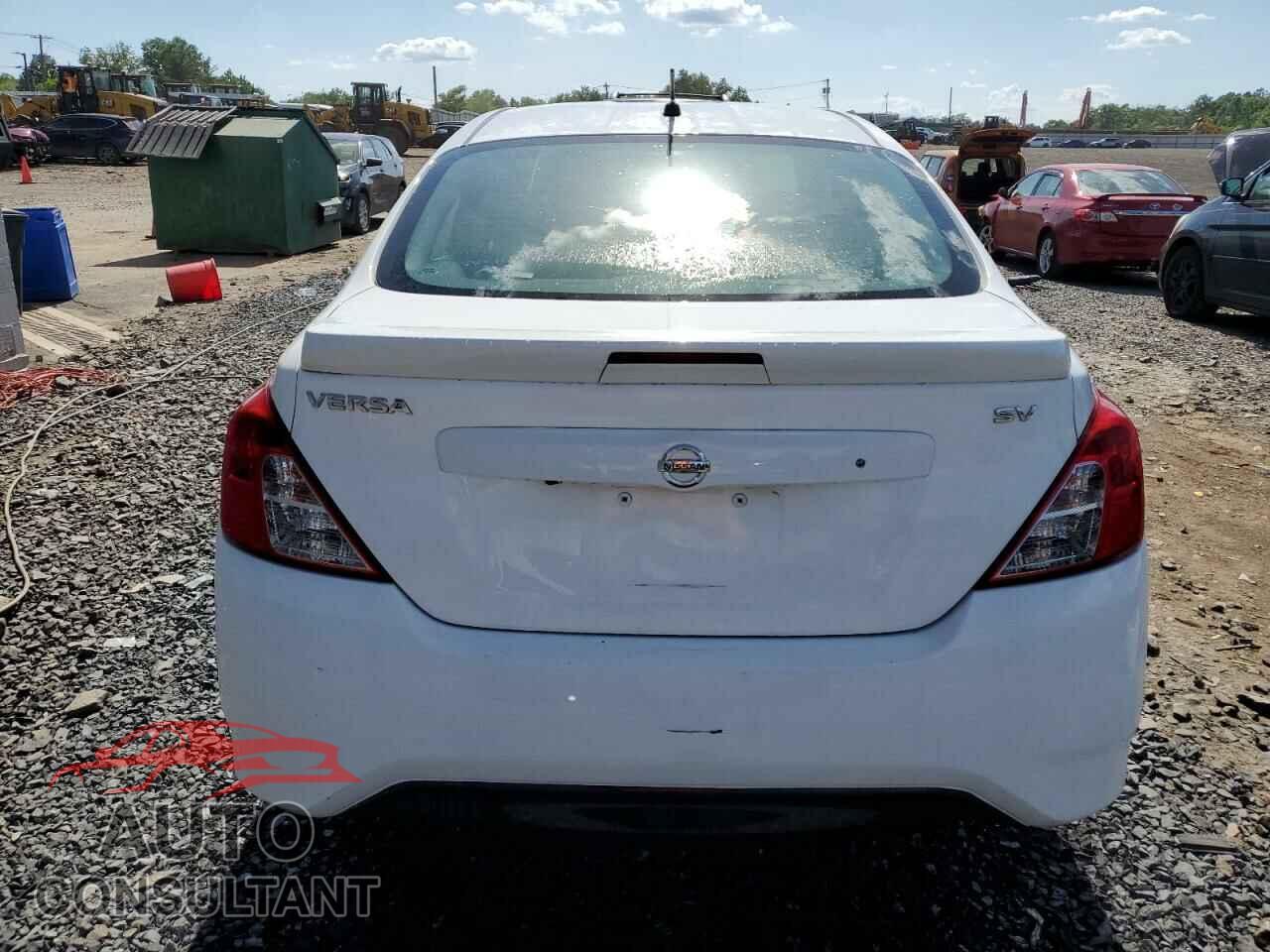 NISSAN VERSA 2019 - 3N1CN7AP3KL846490