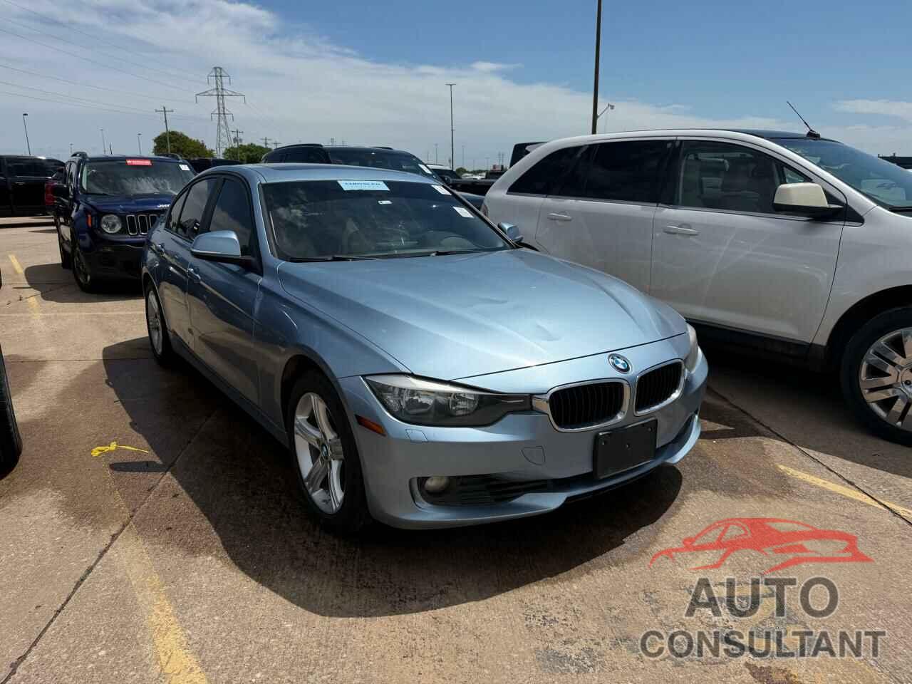 BMW 3 SERIES 2013 - WBA3B3C54DF536286