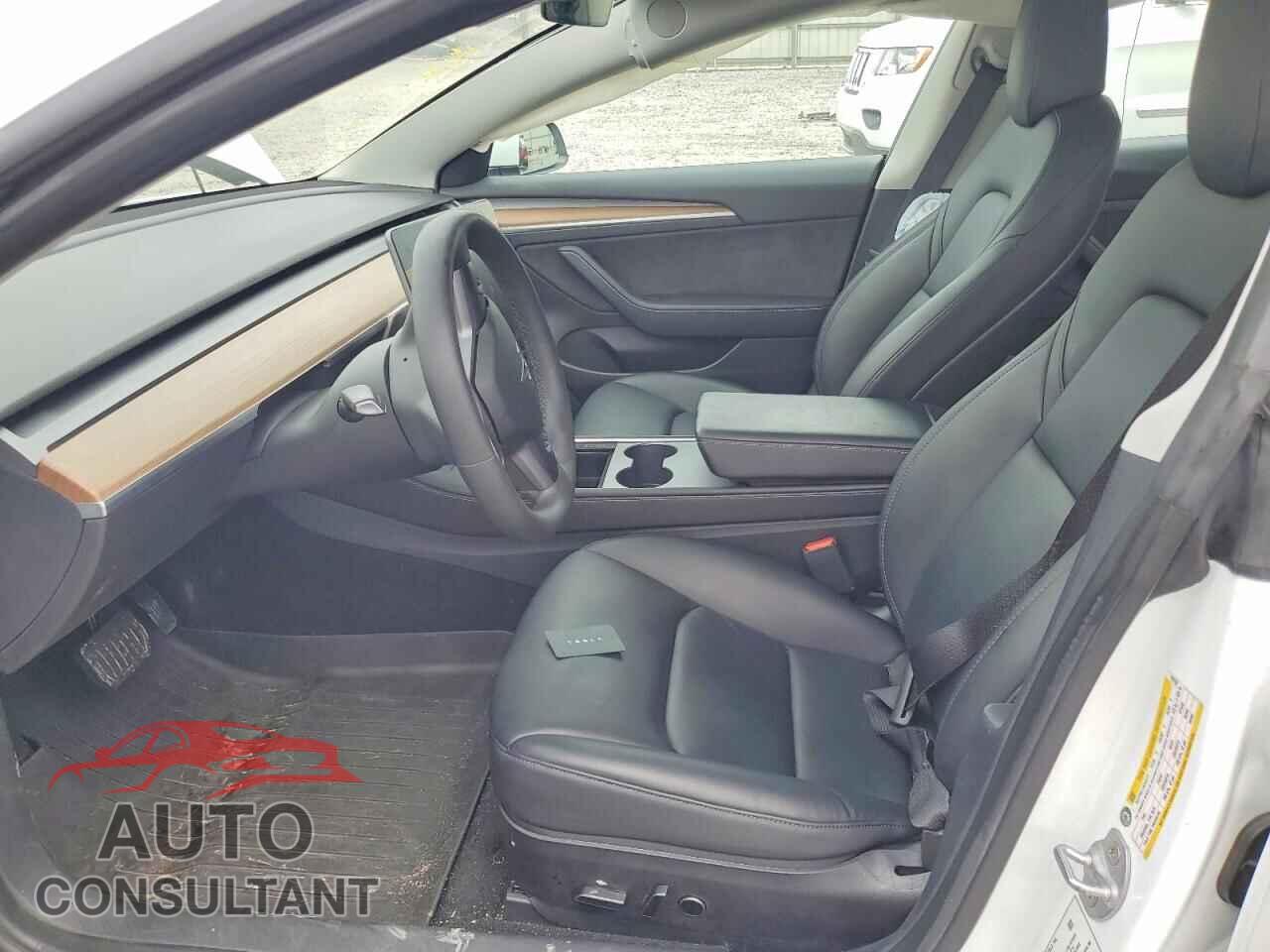 TESLA MODEL 3 2022 - 5YJ3E1EB4NF123159