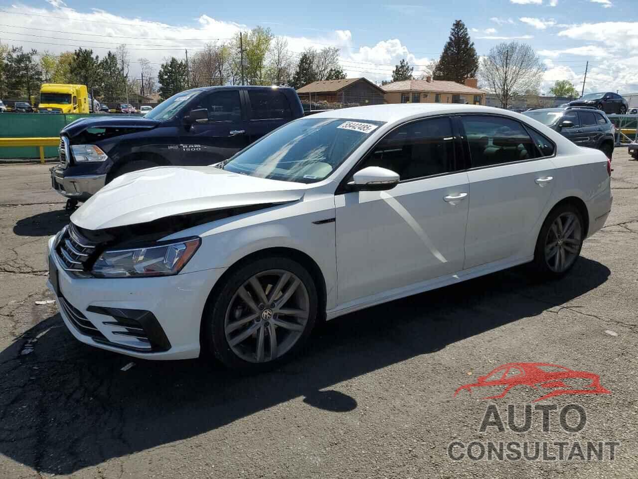 VOLKSWAGEN PASSAT 2018 - 1VWAA7A38JC036700