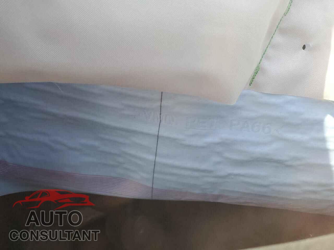 MITSUBISHI ECLIPSE 2019 - JA4AT4AA1KZ606118