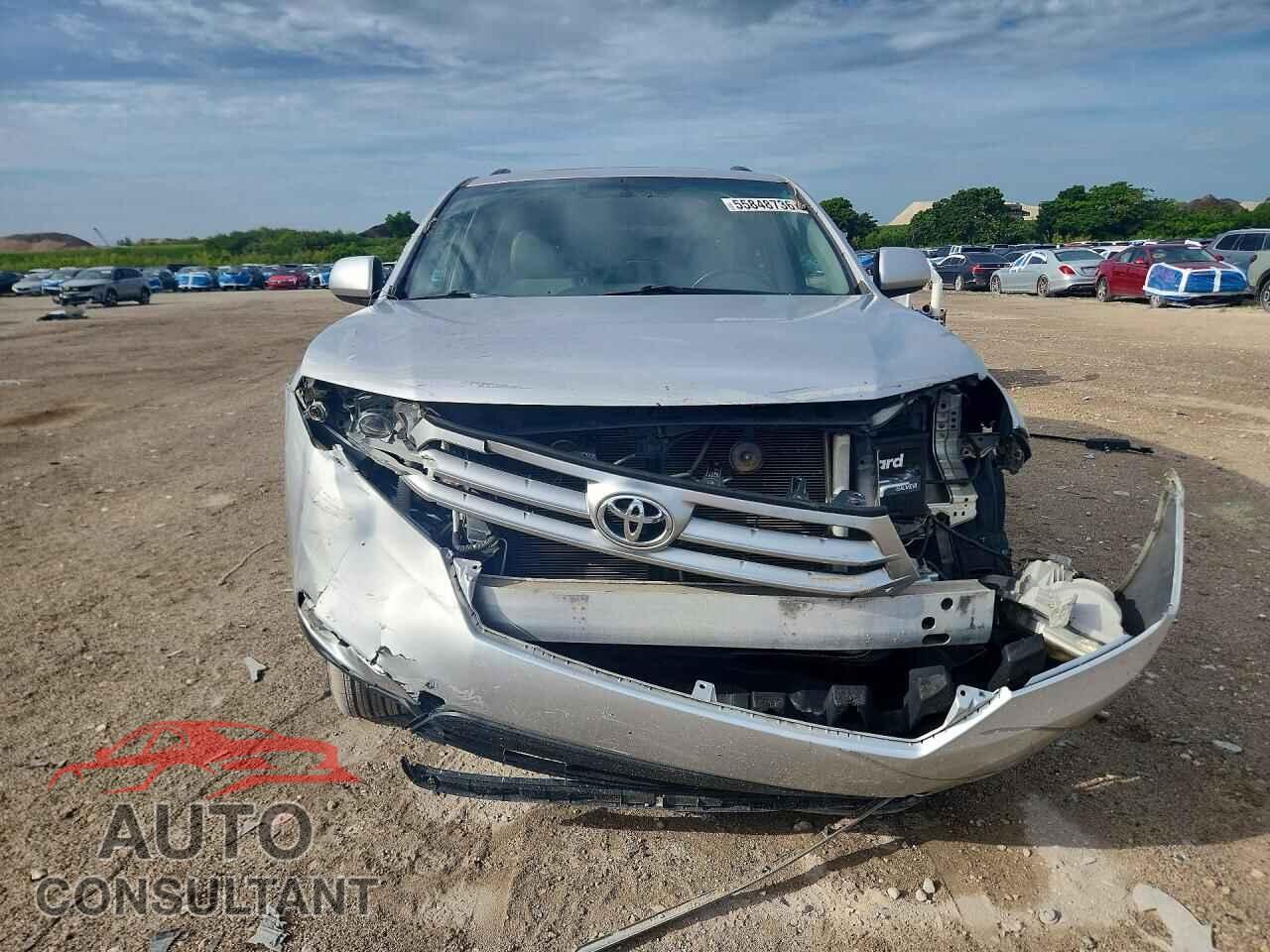 TOYOTA HIGHLANDER 2011 - 5TDBK3EH0BS051503
