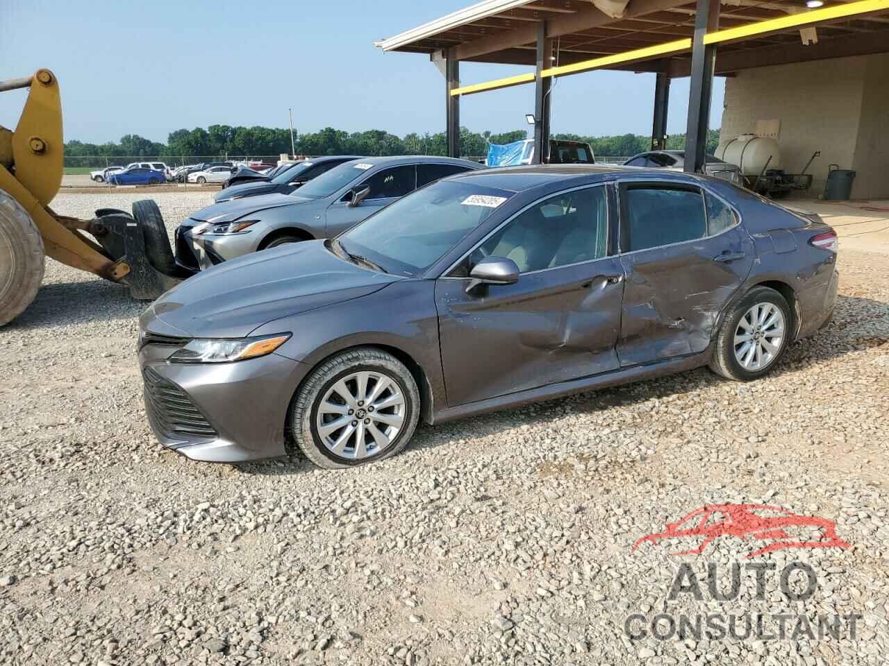 TOYOTA CAMRY 2018 - 4T1B11HK7JU541148
