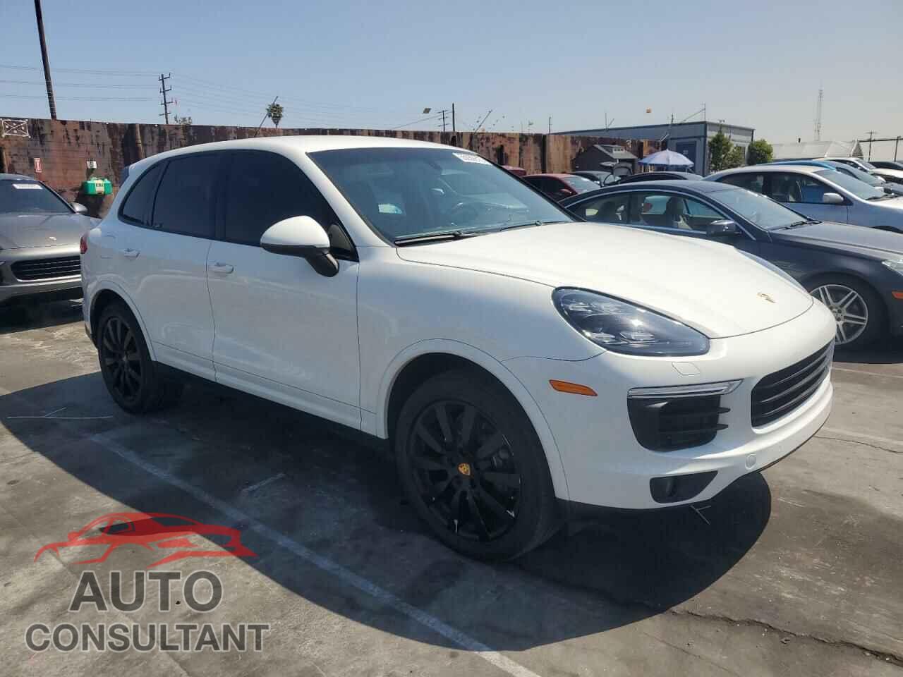 PORSCHE CAYENNE 2017 - WP1AA2A26HKA91514
