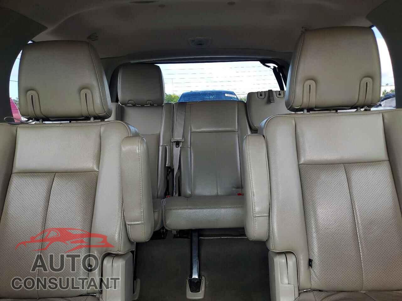 FORD EXPEDITION 2012 - 1FMJU2A55CEF66057