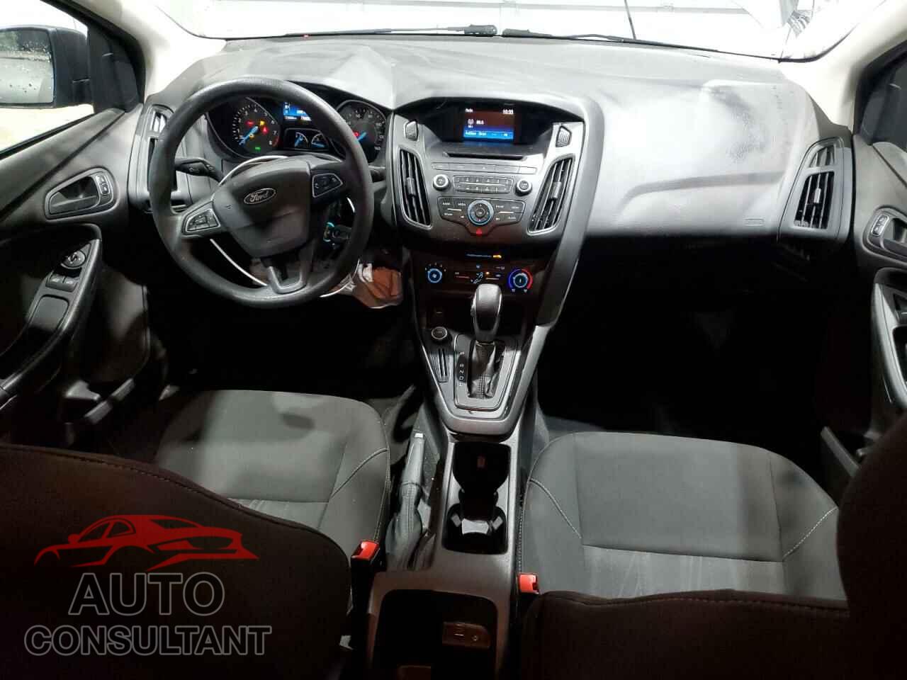 FORD FOCUS 2017 - 1FADP3E25HL269202