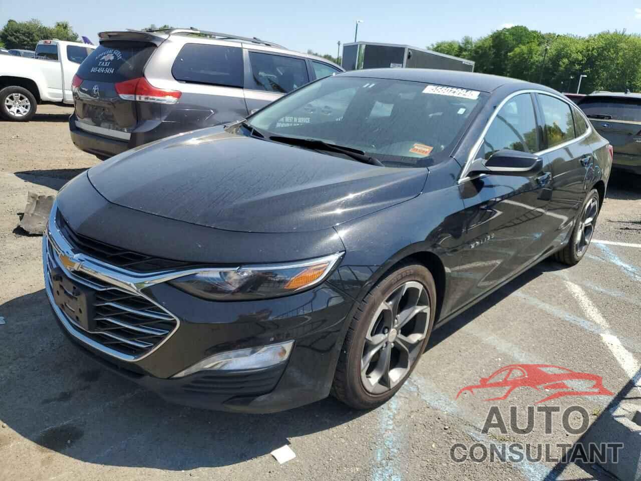 CHEVROLET MALIBU 2022 - 1G1ZD5ST2NF162466