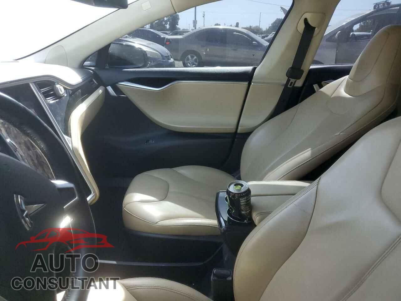 TESLA MODEL S 2014 - 5YJSA1S16EFP34569